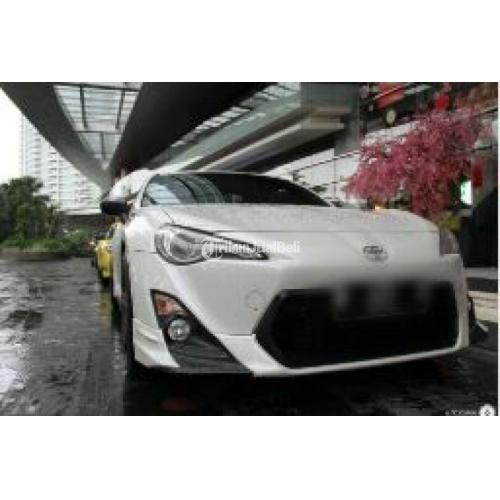 Sport Car Toyota FT 86 TRD Tahun 2013 White Pajak Panjang Siap Pakai - Jakarta