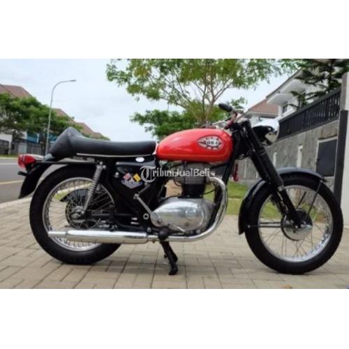 Motor Antik Klasik British Motorcycle BSA A50 Royal Star Kondisi Tinggal Gas - Jakarta