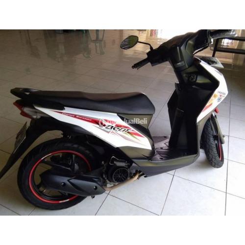 Honda Beat FI ISS Tahun 2015 Body Mulus No Minus Pajak Jalan Siap Gas - Solo