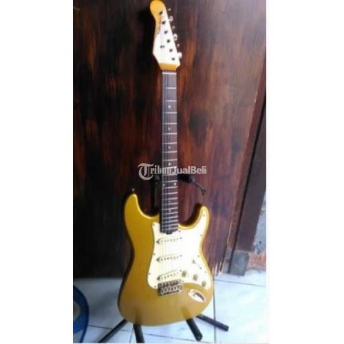 Gitar Elektrik Artrock Gugun Signature Warna Gold Second Mulus Nett - Bali