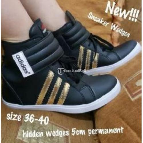 Adidas hotsell wedges wanita