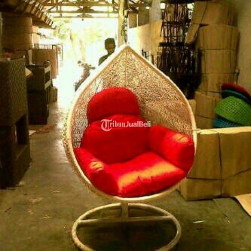Furnitur Rumah Tangga Meja Kursi Ayunan Rotan Harga Murah Berkualitas - Tegal