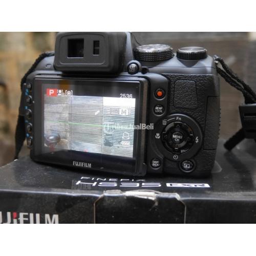 Jinsiy aloqa videosi: Ukaning mast singlisi bor (porno)