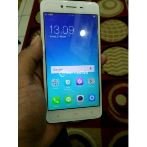 Smartphone Oppo A37 Gold Second 16GB Ram 2GB Harga Murah di Solo