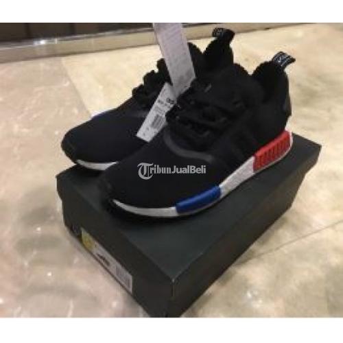 Adidas nmd on sale r1 black harga