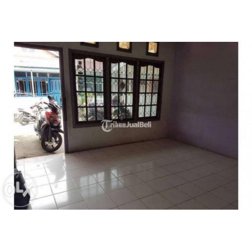 Rumah 3 Kamar Tidur Hadap Barat Laut SHM - Pontianak