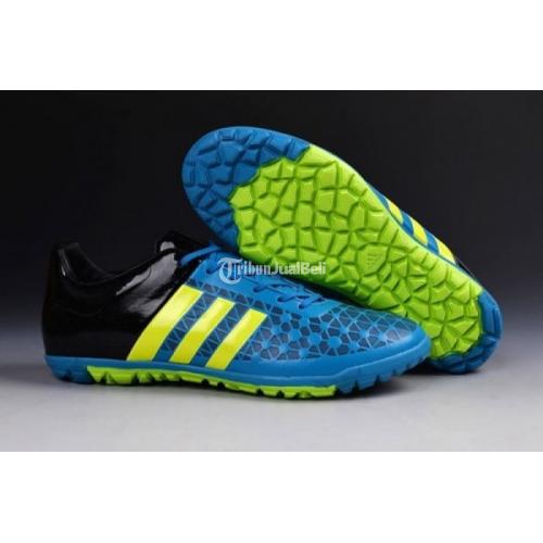 Menyediakan Sepatu Futsal, Jersey Futsal & Bola Futsal Kualitas Bagus Harga Murah - Manado