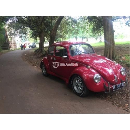 Mobil Klasik Dan Antik VW Beetle Kodok Tahun 1968 Mesin Baru Rotasi Di ...