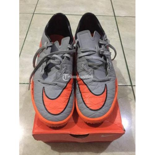 Harga sepatu futsal outlet nike hypervenom phelon ic