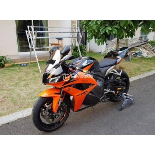 Honda CBR 600RR Second 2010 No Repaint Full Modif Kondisi Sehat di ...