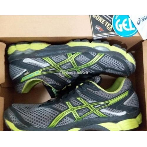 Sepatu asics cumulus outlet 16