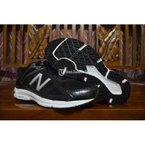 Sepatu new balance outlet original perempuan warna hitam