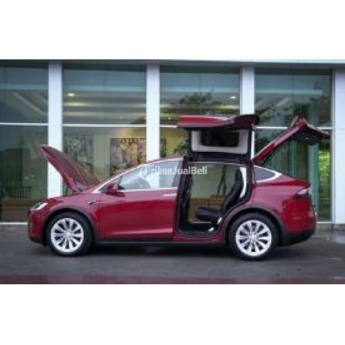 Tesla Model X 75D 2017 Brand New Kondisi Seken All Wheel Drive Smart Air Suspension - Jakarta