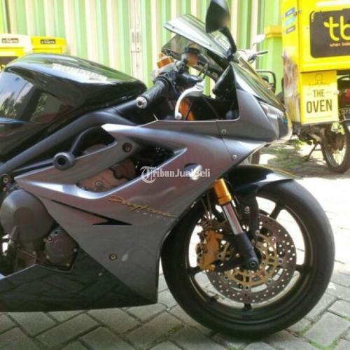 Ducati Triumph Daytona 675R Triple Tahun 2010 Body Mulus - Jakarta Barat