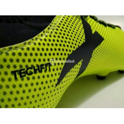 Sepatu bola shop adidas x techfit