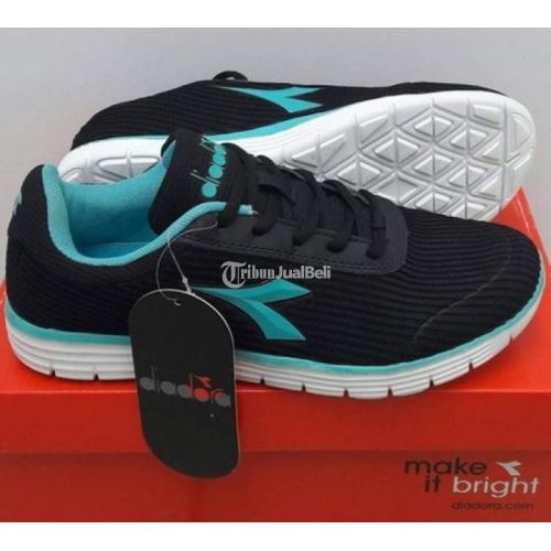 Harga sepatu running diadora cheap wanita