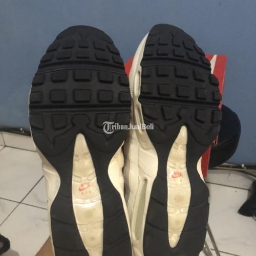 Sepatu Nike Air Max 95 Essentials Bekas Original No Minus Harga