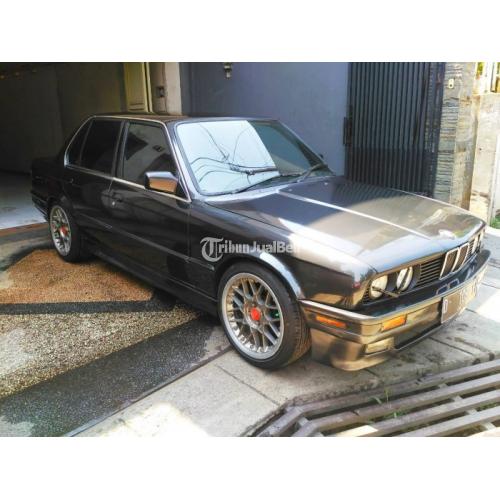 Sedan Klasik BMW 318i th 89 Build Up Mobil Siap Pakai - Bandung