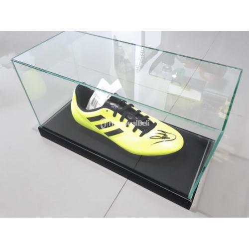 Sepatu Bola Tanda Tangan Kevin De Bruyne KDB001 New Dengan Kotak Kaca Mewah - Jakarta Pusat