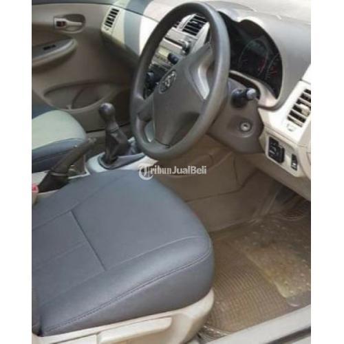 Mobil Sedan Toyota Corolla Altis 2009 Manual Kondisi Istimewa Harga Nego - Malang