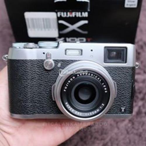 Kamera Mirrorless Bekas Fujifilm X100T Lensa 23 F2 Lengkap Normal Murah