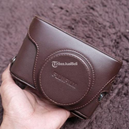 Kamera Mirrorless Bekas Fujifilm X100T Lensa 23 F2 Lengkap Normal Murah