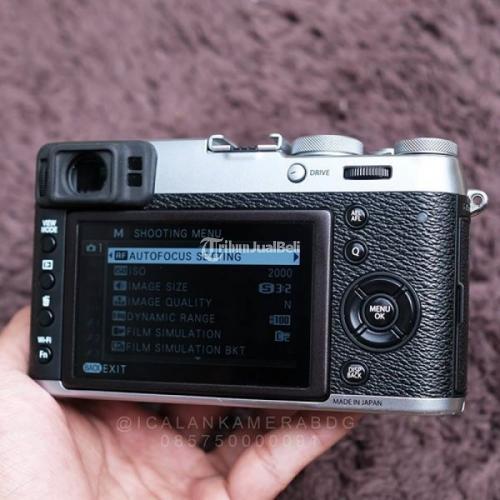 Kamera Mirrorless Bekas Fujifilm X100T Lensa 23 F2 Lengkap Normal Murah