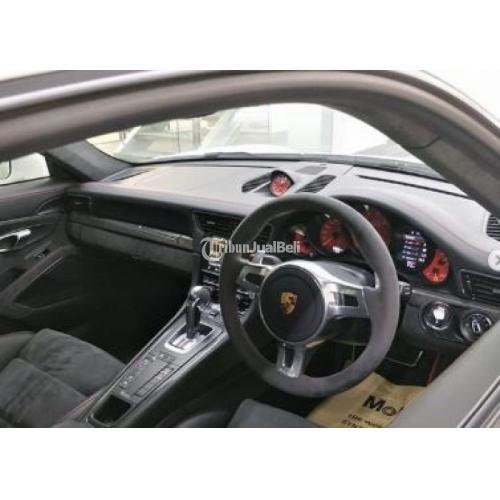 Mobil Bekas Porsche 911 GT3 2013 Service Record ATPM Full Optional - Surabaya