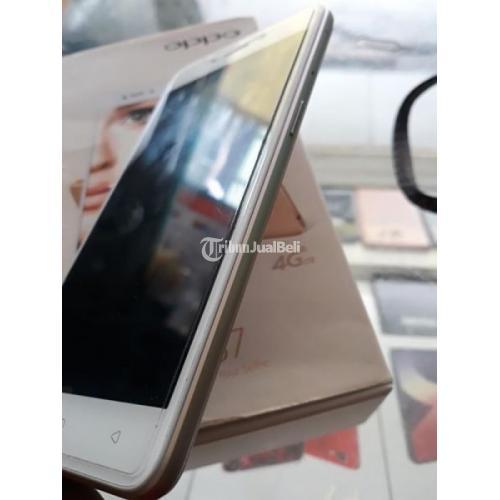 HP Oppo A37 Bekas Warna Gold Mulus Lengkap Ram 2GB Normal No Minus