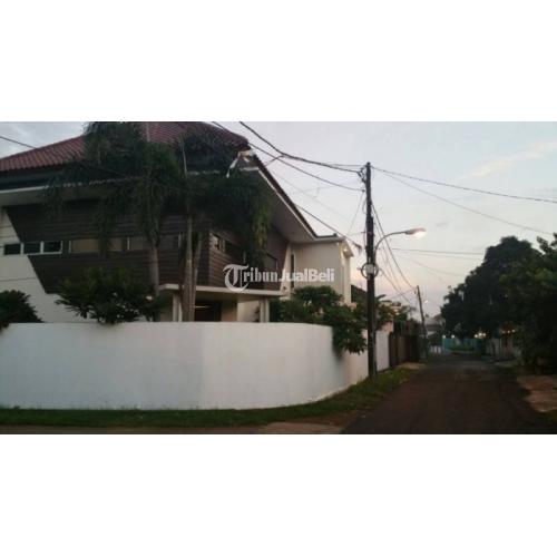 Rumah Luas Posisi Hook di Kav DKI Meruya Selatan Strategis Murah - Jakarta Barat