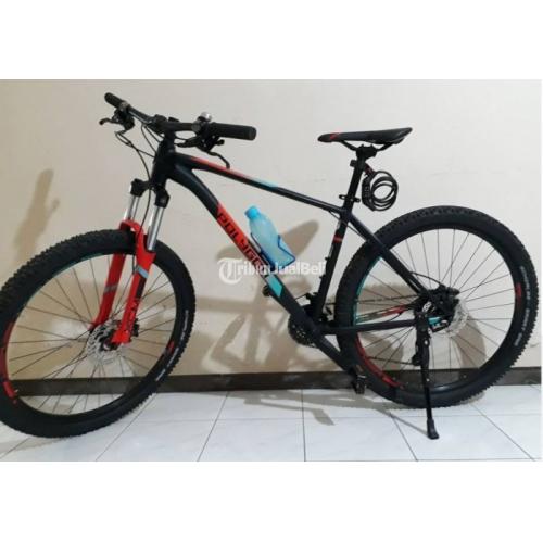 Sepeda Gunung Polygon Xtrada terbaru size M Barang Masih