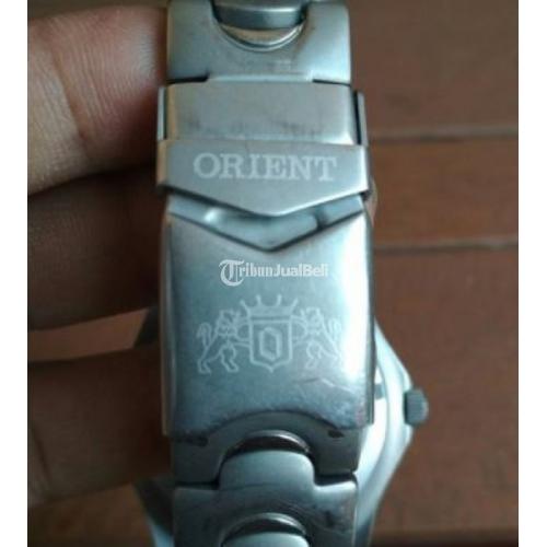 Jam Tangan Analog Orient Titanium Quartz Fungsi Normal Rantai