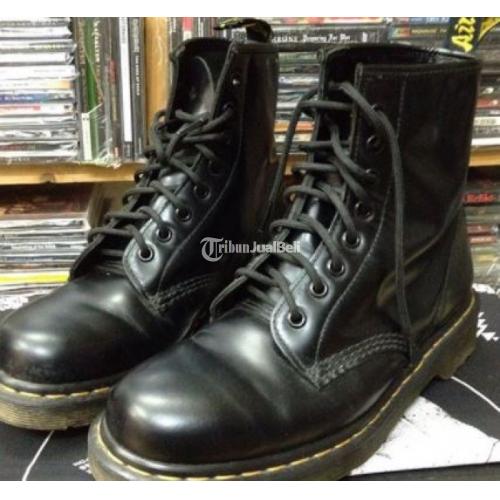 Sepatu Boots Second Dr Martens Made in Thailand Second Mulus No