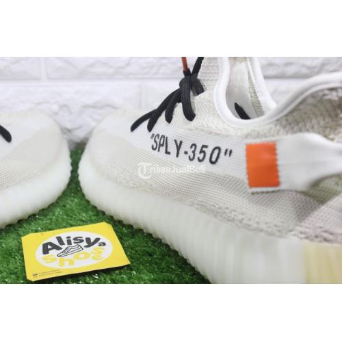 sepatu yeezy off white