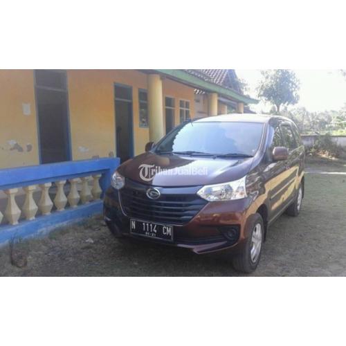Mobil Bekas Daihatsu Xenia Tipe X 2016 MPV Murah Terawat Orisinil - Malang