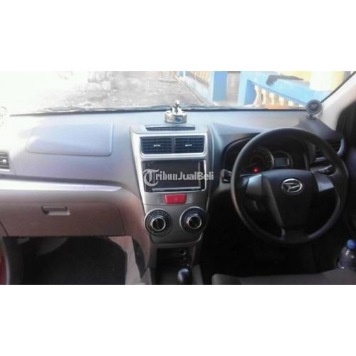 Mobil Bekas Daihatsu Xenia Tipe X 2016 MPV Murah Terawat Orisinil - Malang