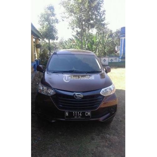 Mobil Bekas Daihatsu Xenia Tipe X 2016 MPV Murah Terawat Orisinil - Malang