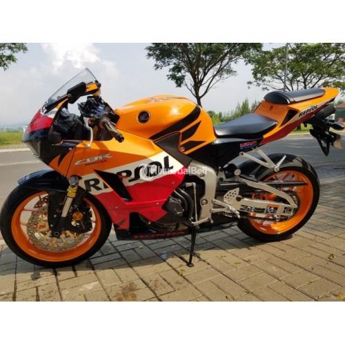 Honda Motor Cbr 600 Rr 2013 Usata Bernelli Moto Cbr 600 Rr Repsol