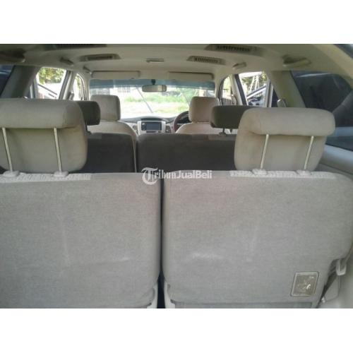 Mobil MPV Second Toyota Kijang Innova 2012 Bensin tipe E AC Double Pajak Panjang - Jambi