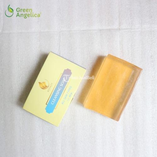 Sabun Royalty Cosmetic Pembersih Wajah untuk Kulit Berminyak Kusam dan Berjrawat - Jakarta Selatan