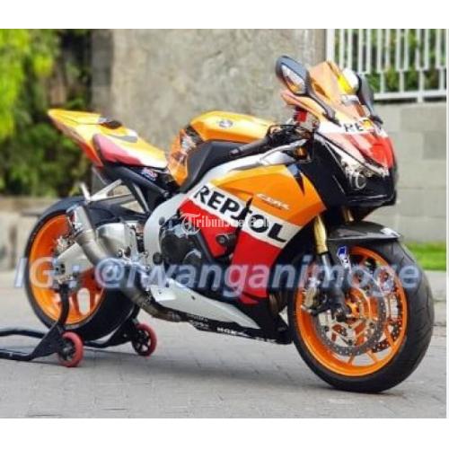 Moge Bekas Honda CBR 1000 RR Repsol 2013 Full Paper Plat B Pajak Panjang - Surabaya