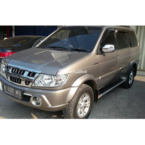 Isuzu Panther Grand Touring Turbo Bekas Tahun 2011 Interior Full Orisinil Mobil Siap Pakai Terawat - Jakarta Timur