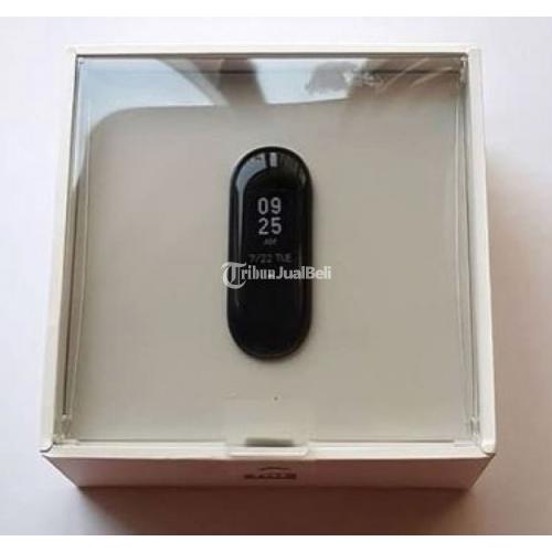 Smartwatch Xiaomi Mi Band Kondisi Baru Fullset Orisinil