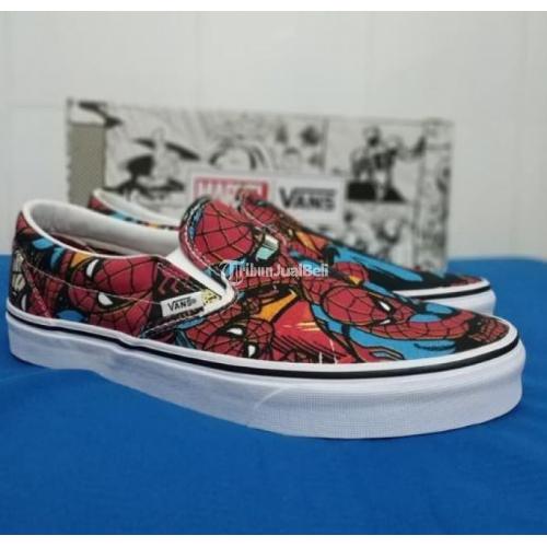 Sepatu vans hotsell marvel spider man