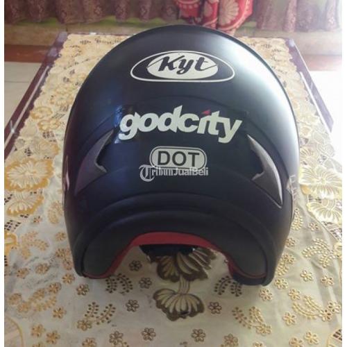 Helm KYT 1 Vision Bekas Warna Hitam Buram Normal No Minus Murah - Gowa