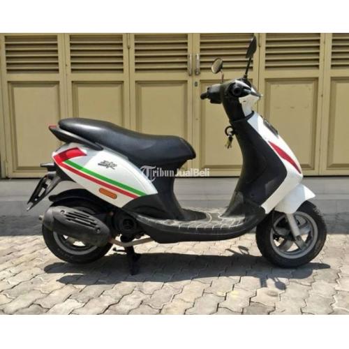 Vespa zip 100cc Bekas Putih Bagus Orisinil Apik Plat B Jakarta