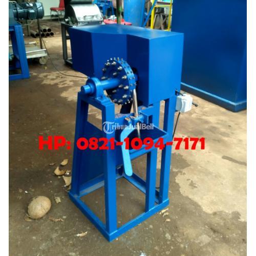 Praktis Mesin Pengupas Batok Kelapa Berkualitas - Denpasar