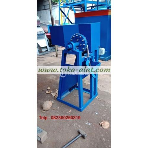 Praktis Mesin Pengupas Batok Kelapa Berkualitas - Denpasar