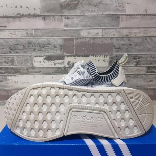 Sepatu Sneakers Adidas NMD R1 PK Grey Camo Second Good Condition