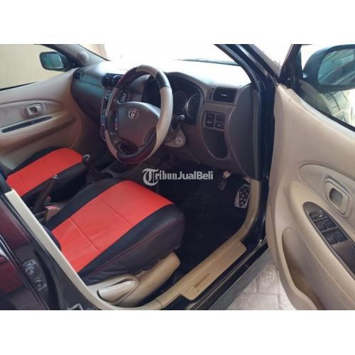 Avanza 2011 Makassar: Si Irit dan Tangguh di Tengah Kota Metropolitan